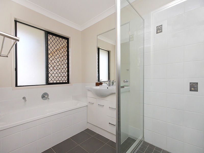 239 Hawkins Rd, Coulson QLD 4310