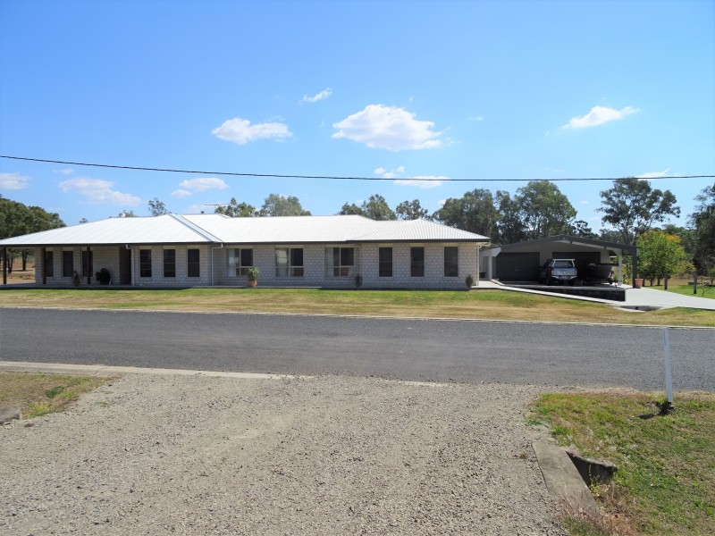 4 HUGHES Court, Aratula QLD 4309