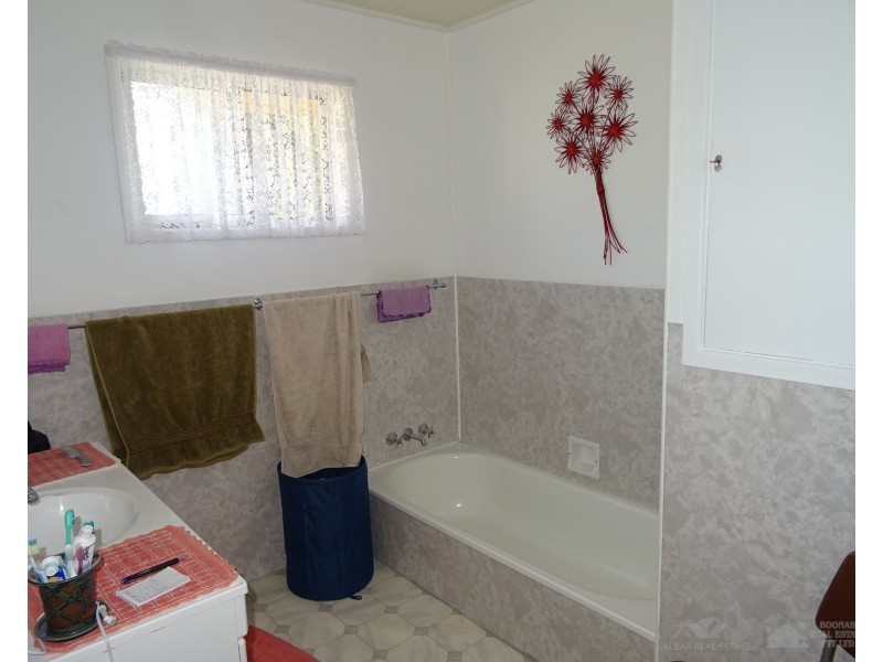5 Elizabeth Tce, Boonah QLD 4310
