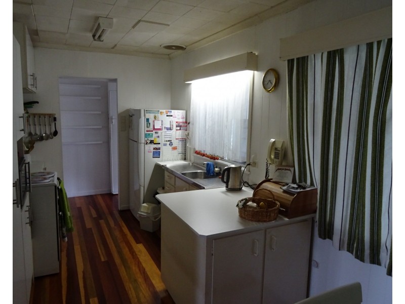 60 Radcliffe Rd, Boonah QLD 4310