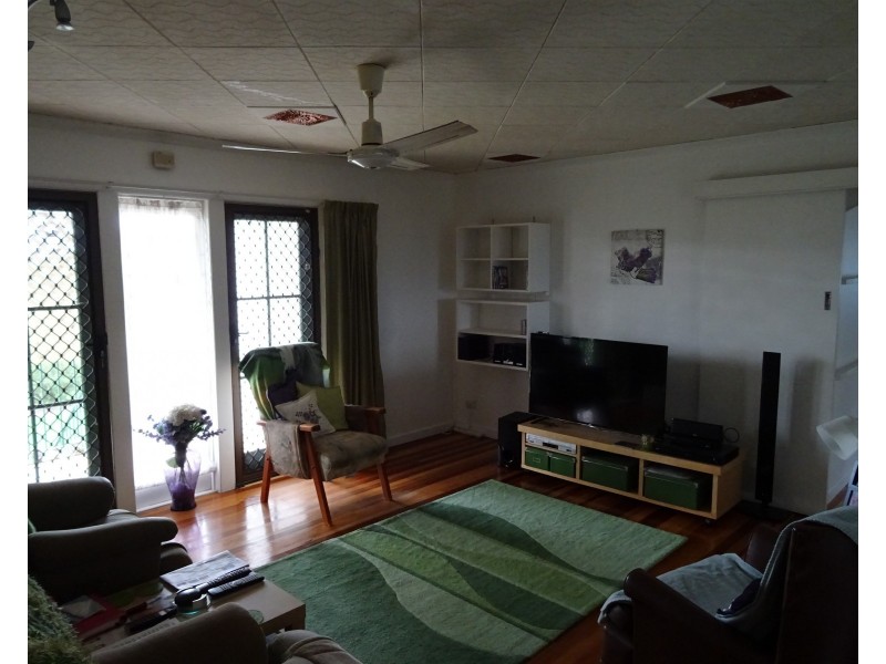 60 Radcliffe Rd, Boonah QLD 4310