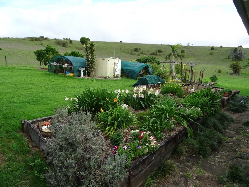 60 Radcliffe Rd, Boonah QLD 4310