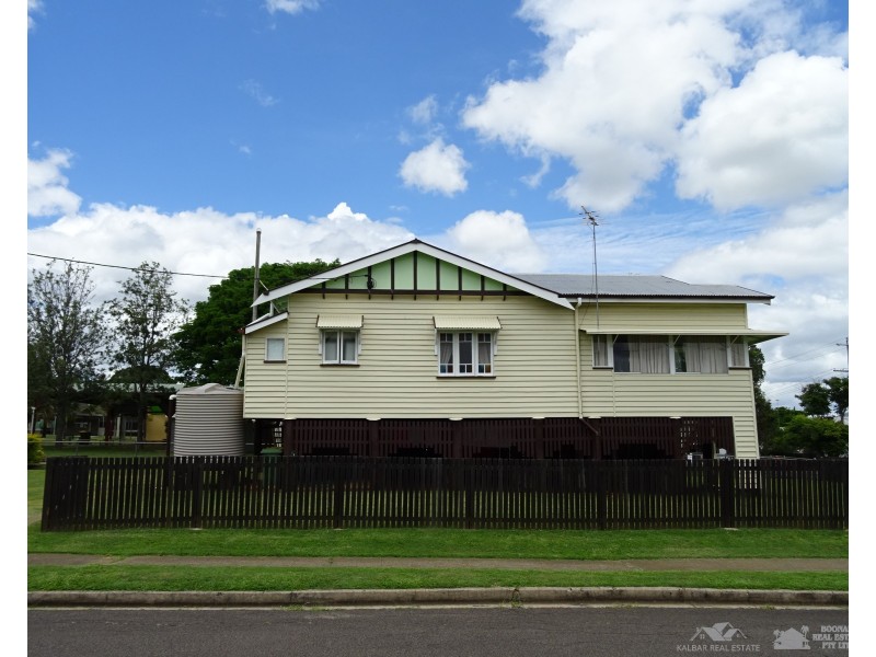 54 George St, Kalbar QLD 4309