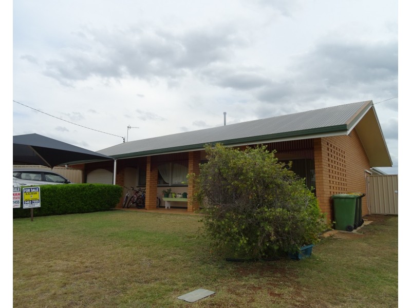 12 Hunter St, Boonah QLD 4310