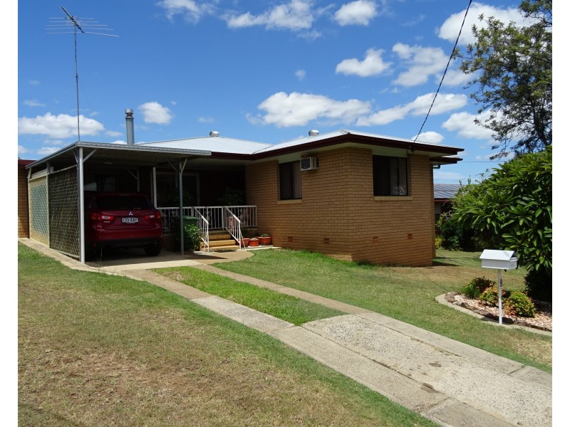 8 Hunter St, Boonah QLD 4310