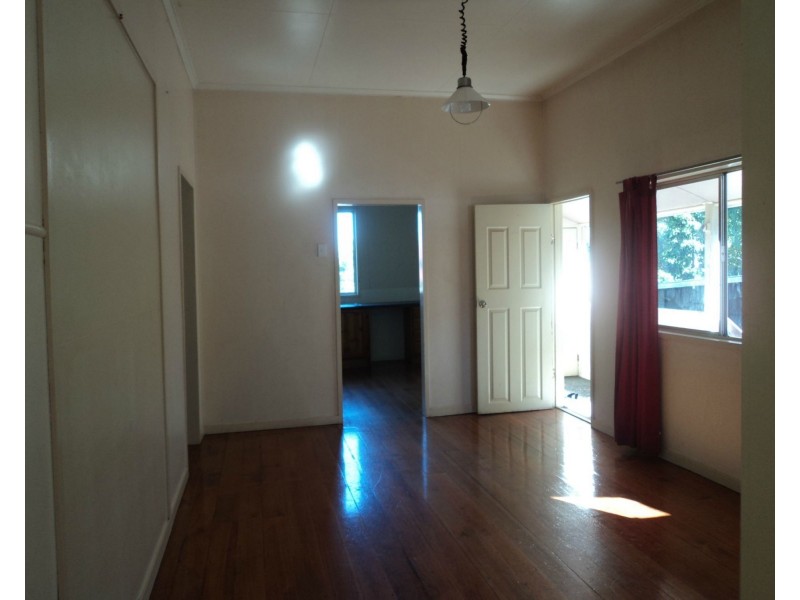 1 Albert Street, Boonah QLD 4310