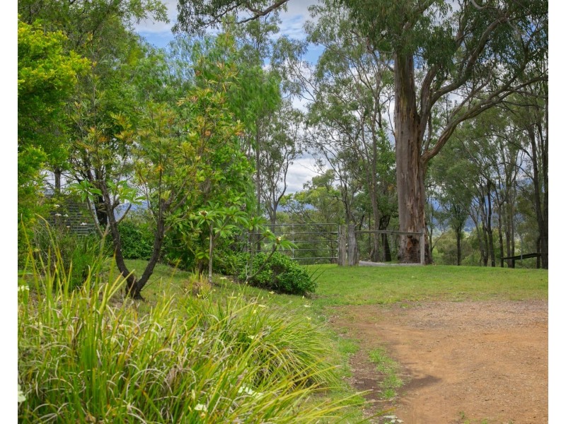 1120 Boonah Rathdowney Road, Coochin QLD 4310