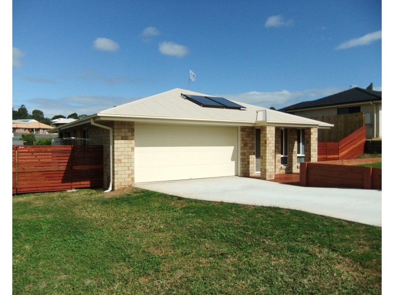 4 Preston Ct, Dugandan QLD 4310