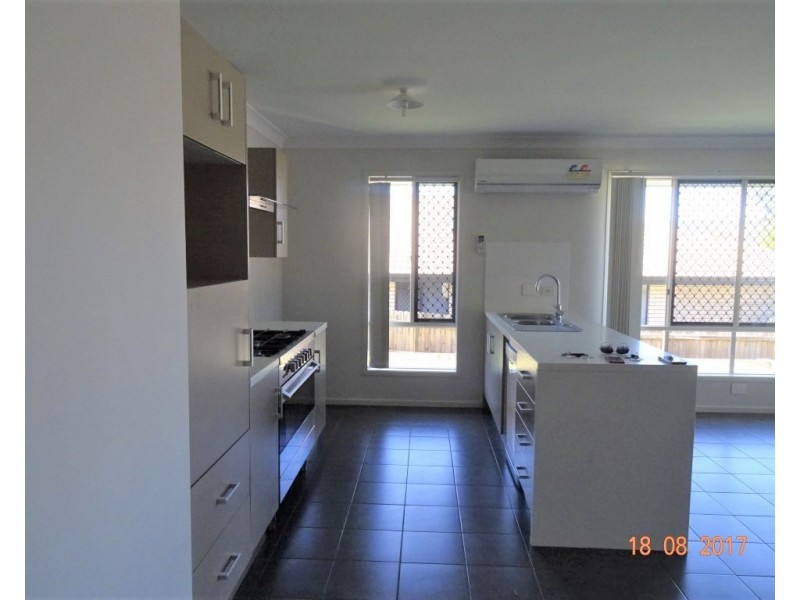 4 Preston Ct, Dugandan QLD 4310