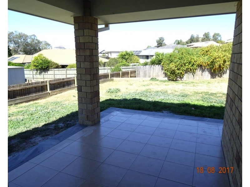 4 Preston Ct, Dugandan QLD 4310