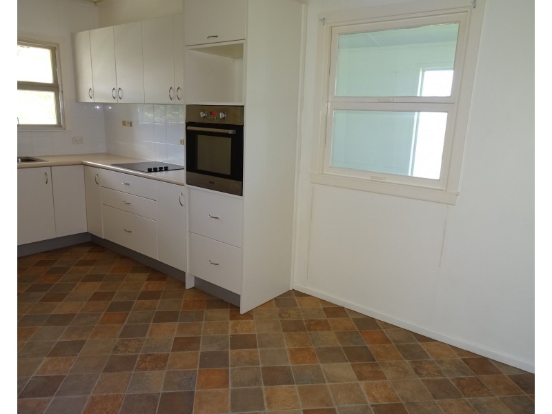 1 East St, Boonah QLD 4310