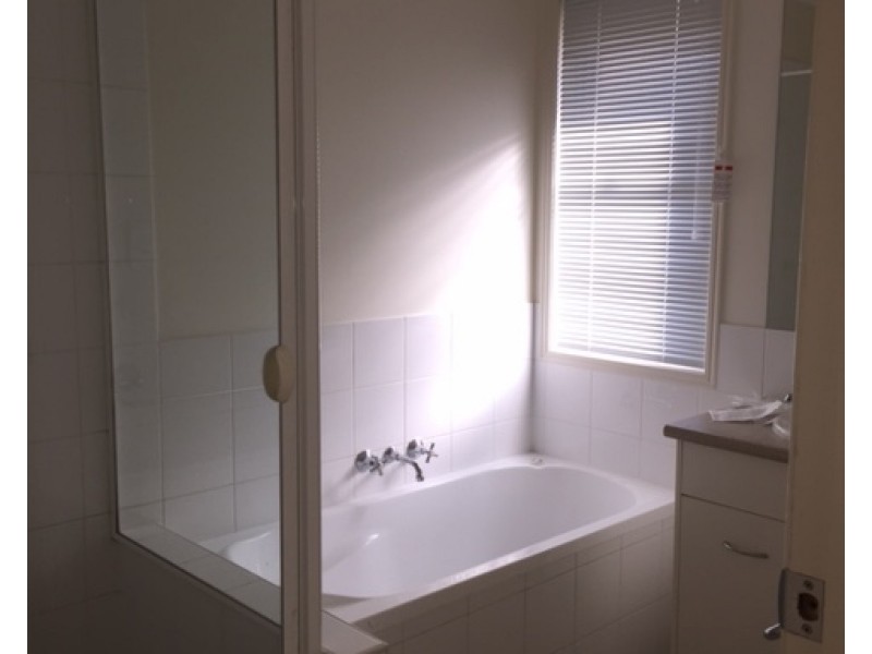 40 Devin Dr, Boonah QLD 4310