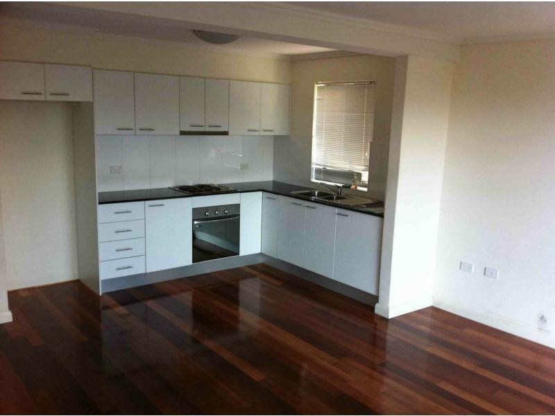 4/30 Glen Street, Marrickville NSW 2204