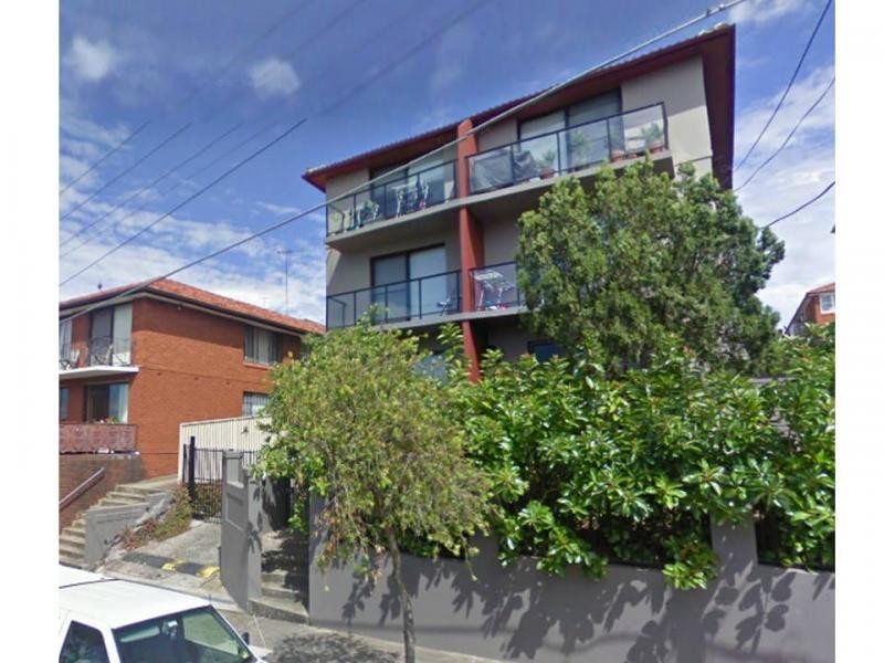 2/30 Glen Street, Marrickville NSW 2204