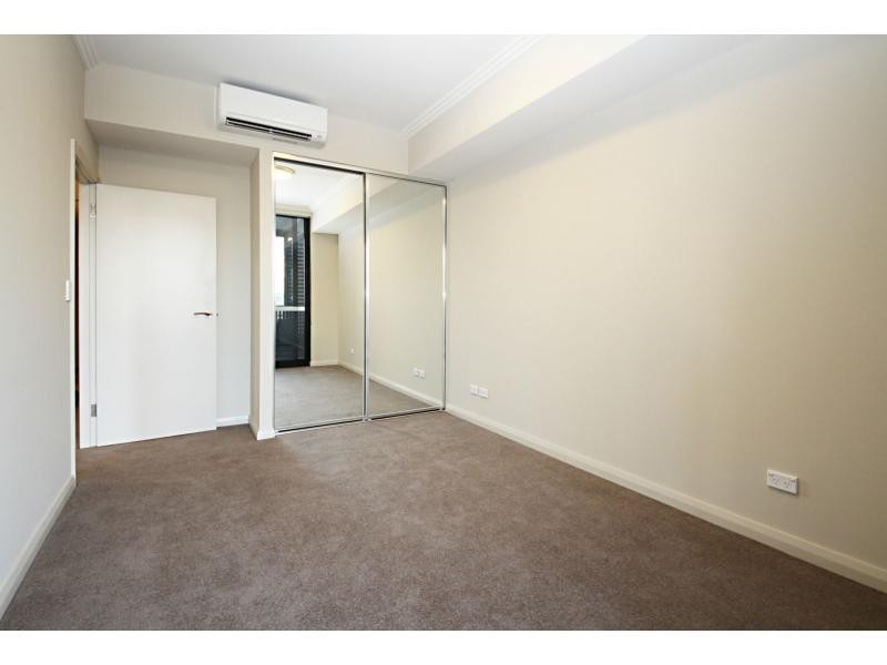 405/49 Hill Road, Wentworth Point NSW 2127