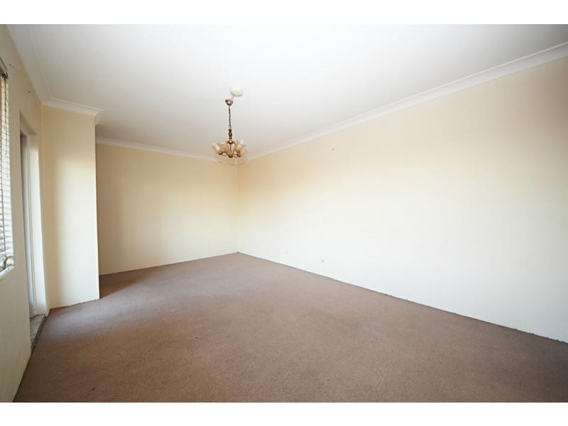 7/25 Fourth Avenue, Campsie NSW 2194