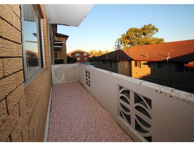 7/25 Fourth Avenue, Campsie NSW 2194