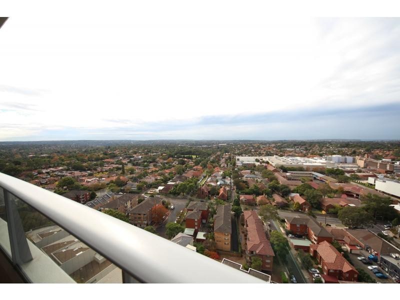 2202/9 Railway Street, Chatswood NSW 2067