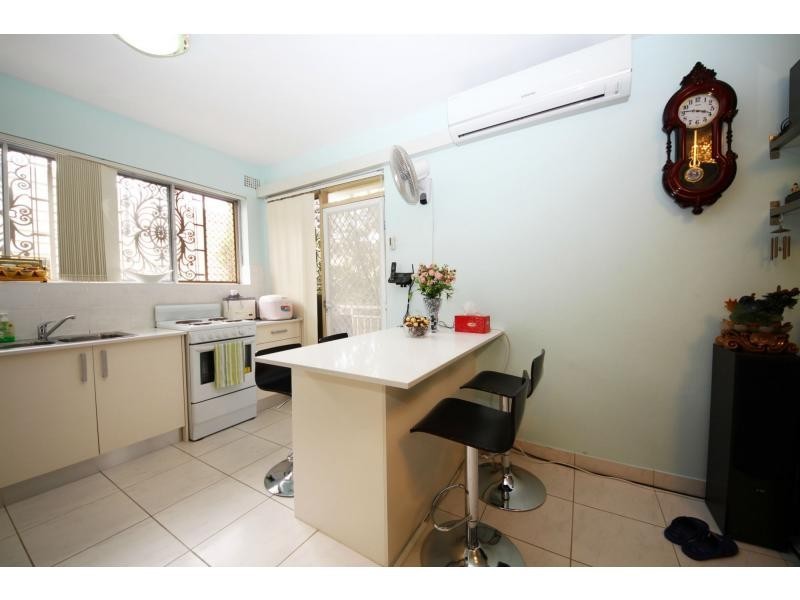 2/57-59 Eighth Avenue, Campsie NSW 2194