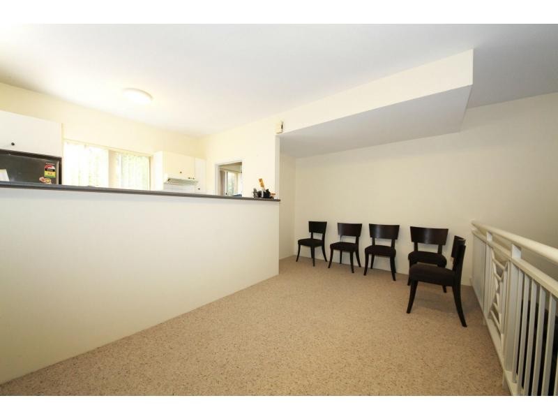 15/94-116 Culloden Road, Marsfield NSW 2122