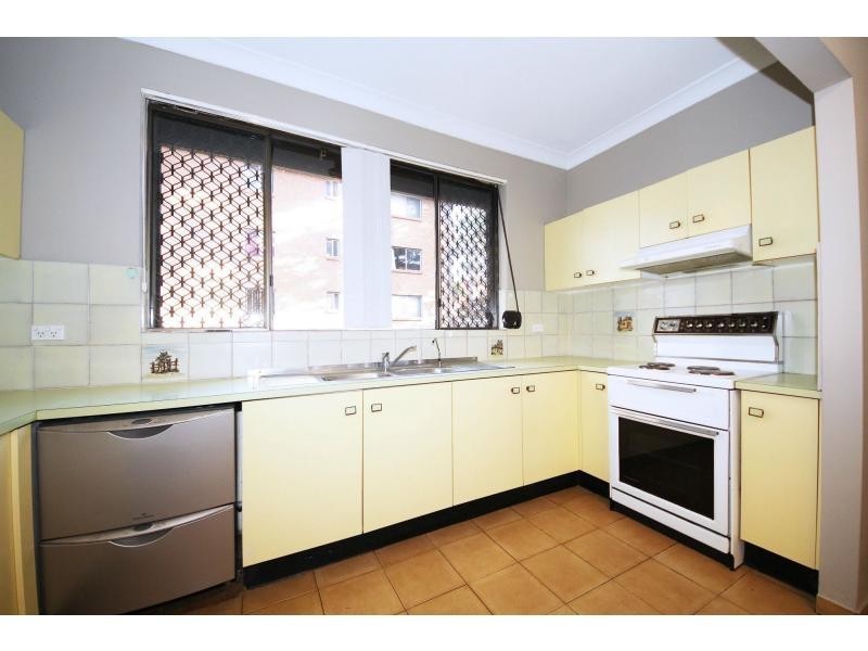 9/218 Wentworth Road, Burwood NSW 2134