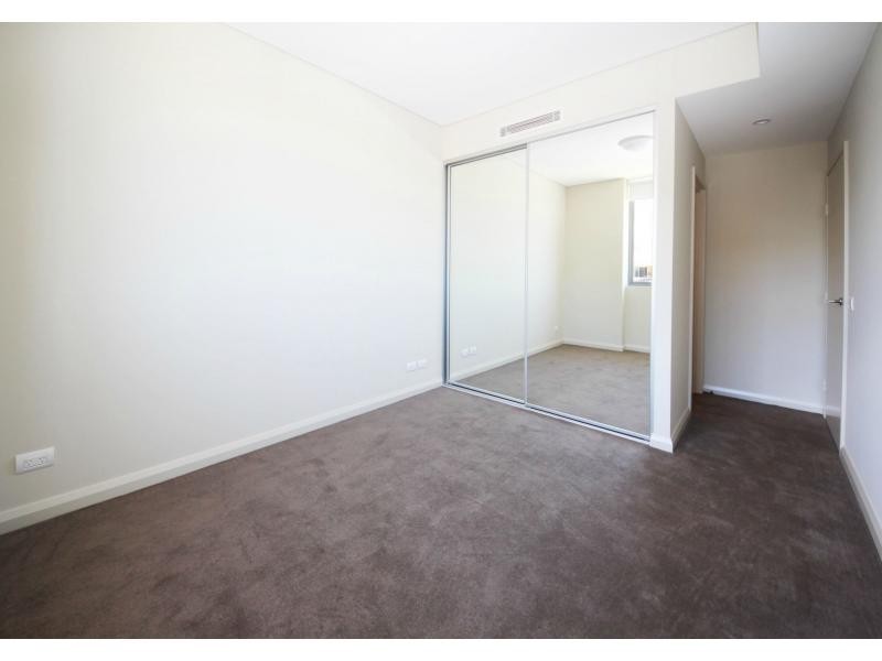 607/7 Stromboli Strait, Wentworth Point NSW 2127