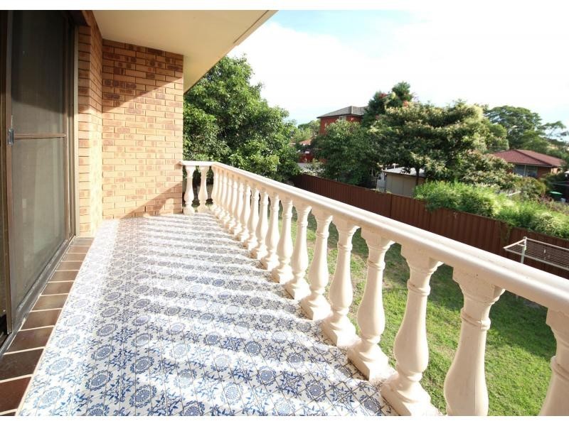 5/6 Fifth Avenue, Campsie NSW 2194