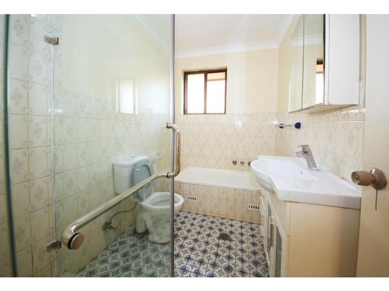 5/6 Fifth Avenue, Campsie NSW 2194