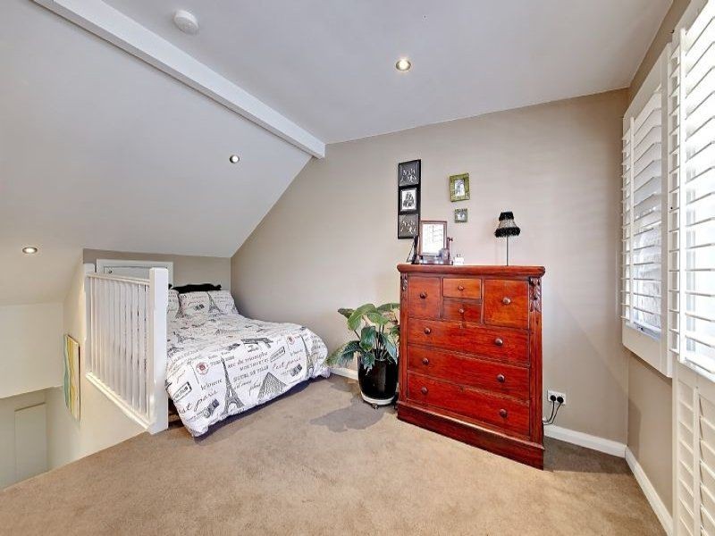 6 Weston Street, Dulwich Hill NSW 2203