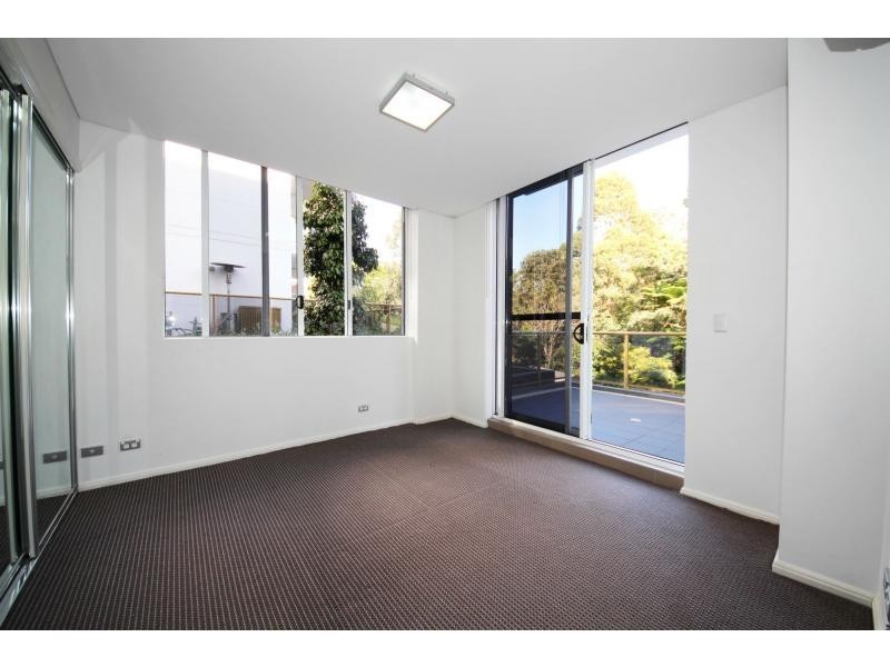 211/2-12 Avon Road, Pymble NSW 2073