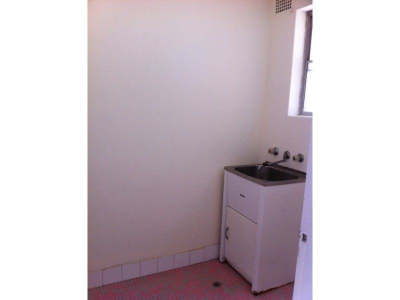 6/9 Bayley Street, Marrickville NSW 2204