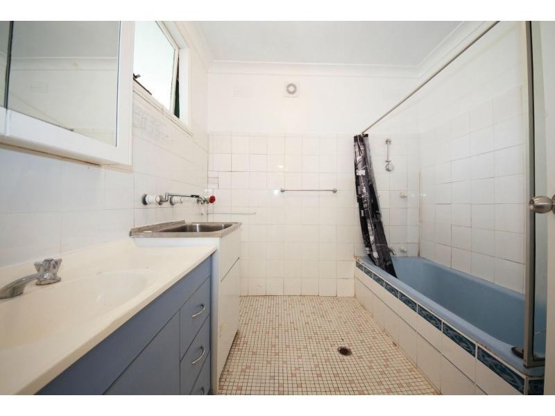 33 Ness Avenue, Dulwich Hill NSW 2203