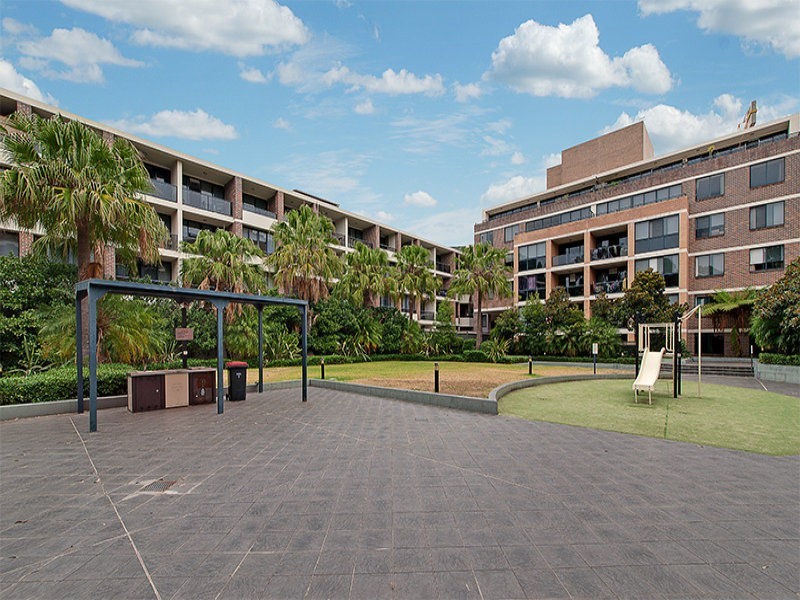 1/1 Brown Street, Ashfield NSW 2131