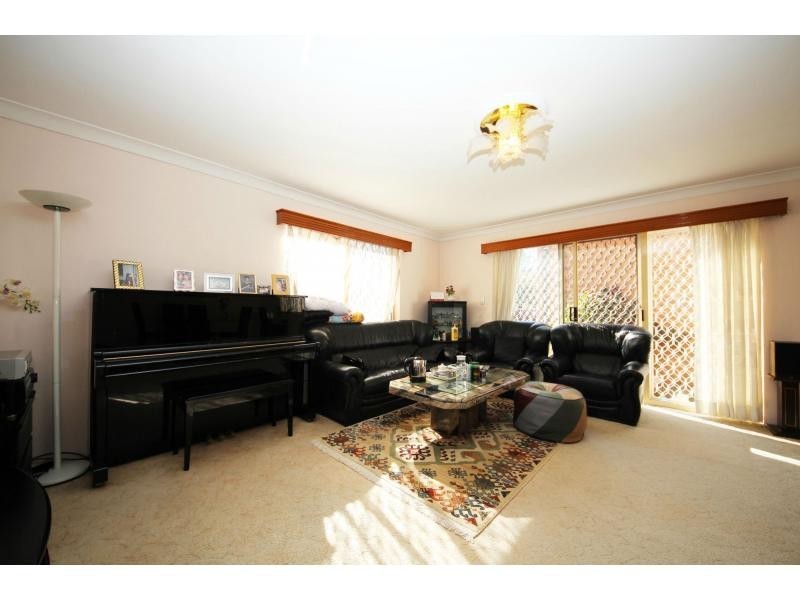 2/98 Queen Street, Ashfield NSW 2131