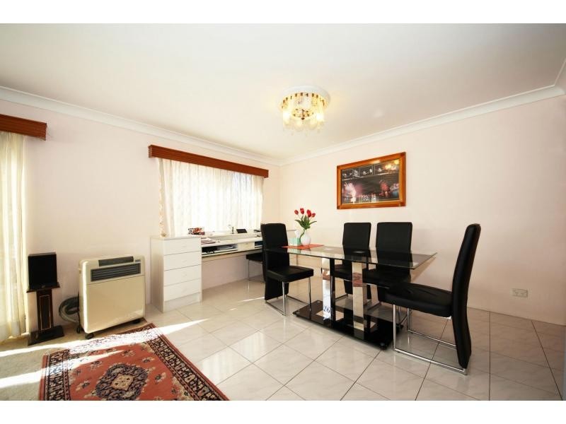 2/98 Queen Street, Ashfield NSW 2131