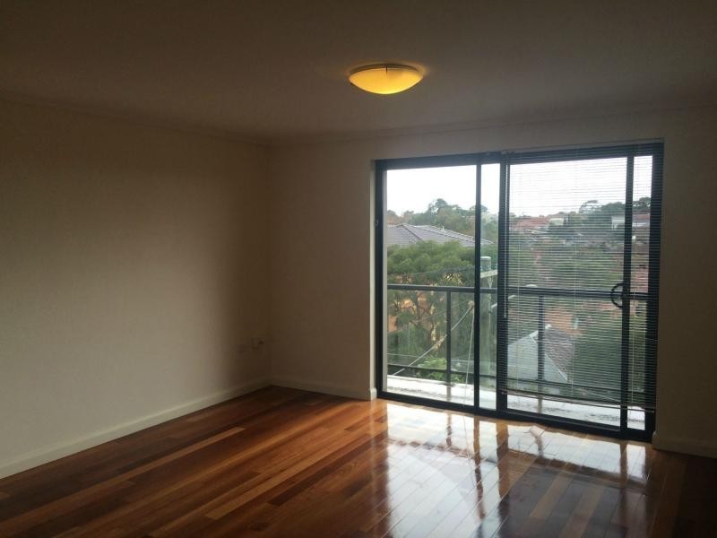 7/30 Glen Street, Marrickville NSW 2204