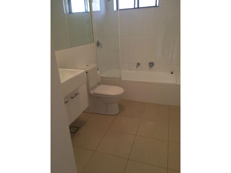 7/30 Glen Street, Marrickville NSW 2204