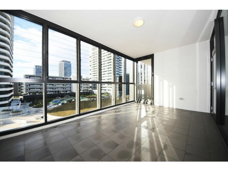 506/1 Gauthorpe Street, Rhodes NSW 2138