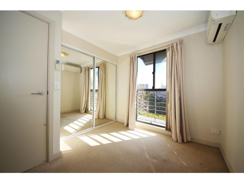 28/15 Begonia Street, Pagewood NSW 2035