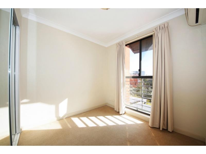 28/15 Begonia Street, Pagewood NSW 2035