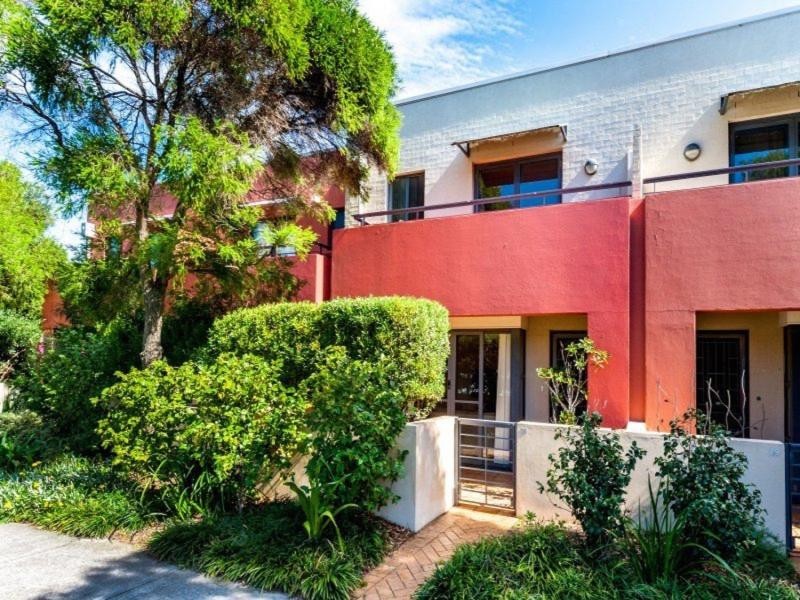 28/15 Begonia Street, Pagewood NSW 2035