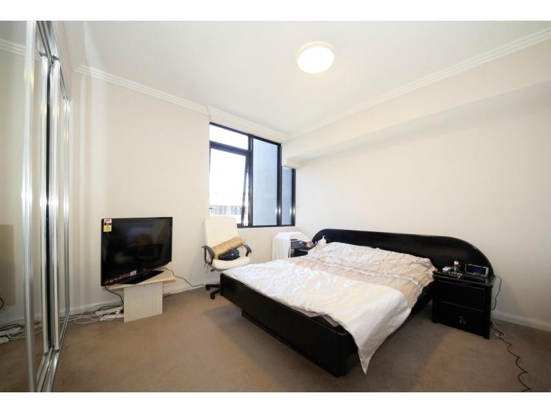 602/3 Waterways Street, Wentworth Point NSW 2127