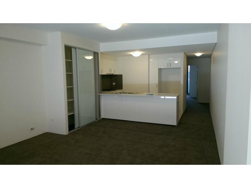 4/11-13 Hunter Street, Parramatta NSW 2150