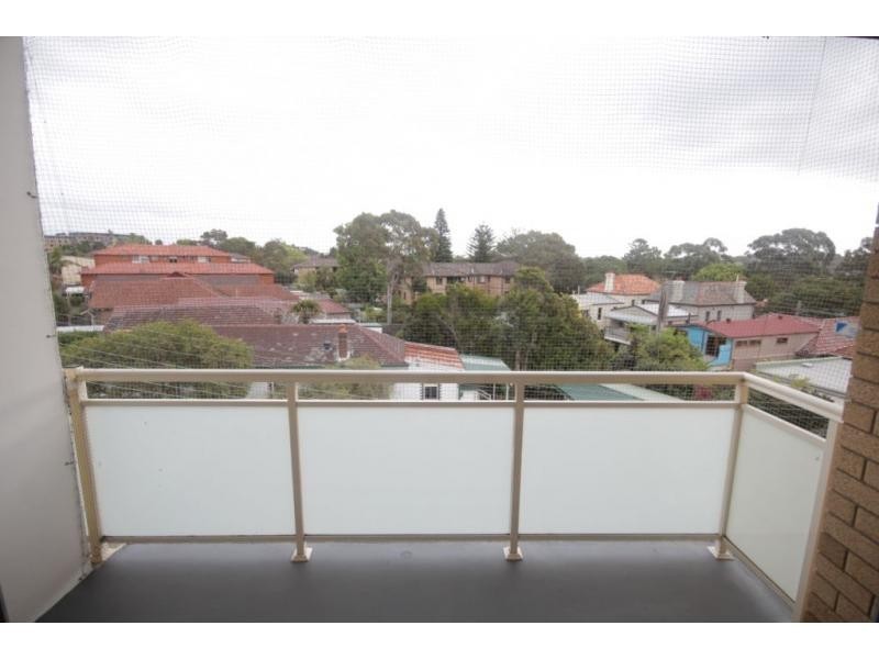 12/307 New Canterbury Road, Lewisham NSW 2049