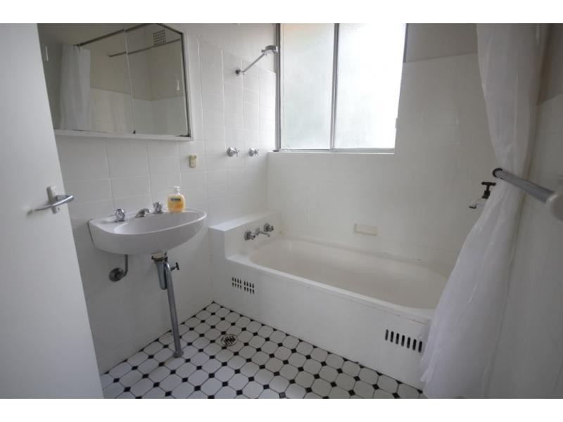 12/307 New Canterbury Road, Lewisham NSW 2049