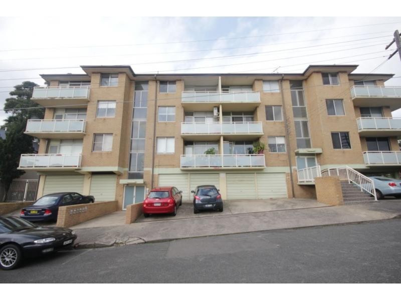 12/307 New Canterbury Road, Lewisham NSW 2049