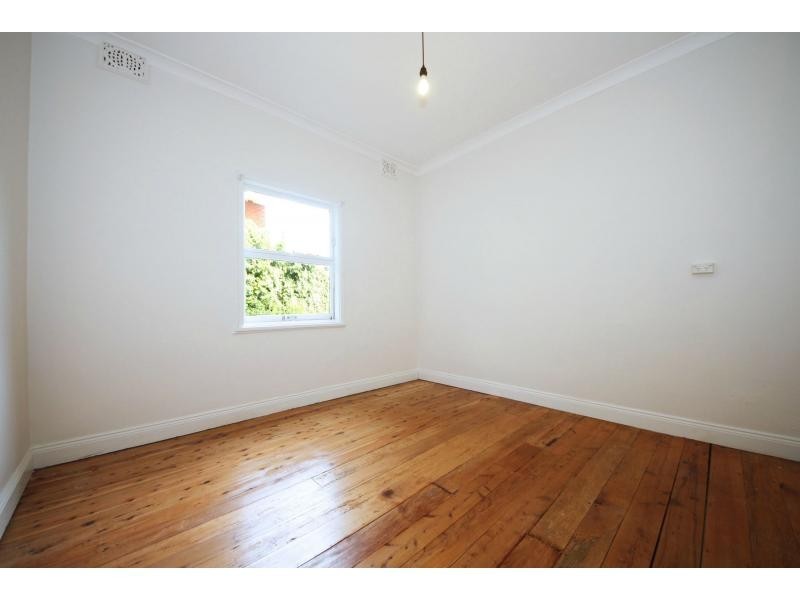 33 Ness Avenue, Dulwich Hill NSW 2203