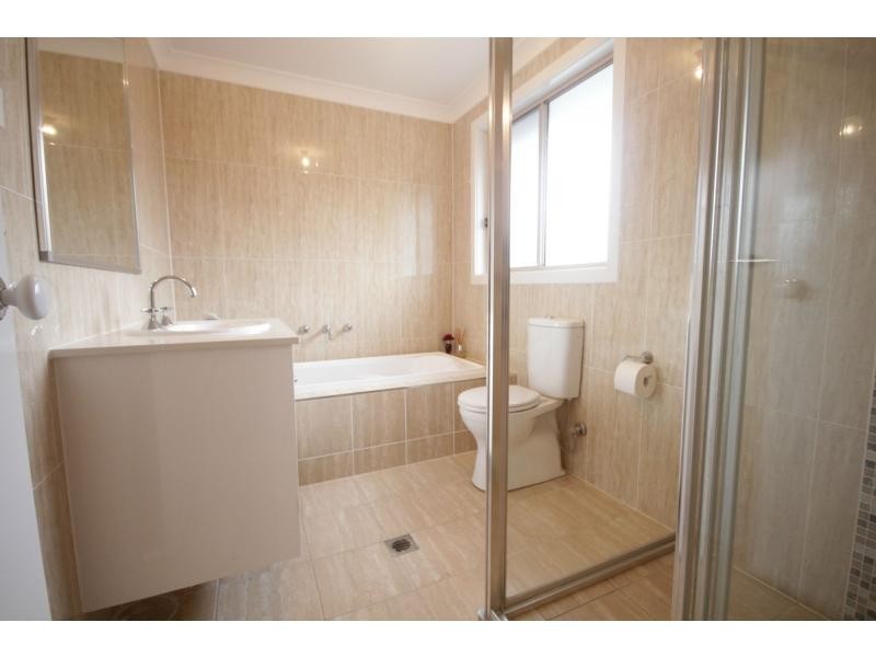 1/106 Willarong Road, Caringbah NSW 2229