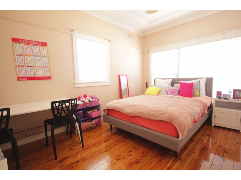 43 Pasadena Street, Monterey NSW 2217