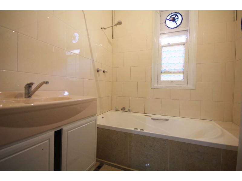 263 Livingstone Road, Marrickville NSW 2204